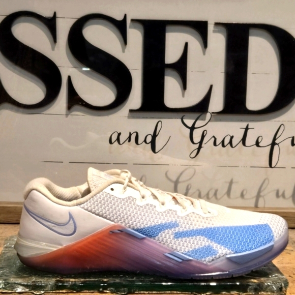 Nike Metcon 5 Premium Ombre Sole White Pink Blue #CJ0818-146 - Picture 1 of 6